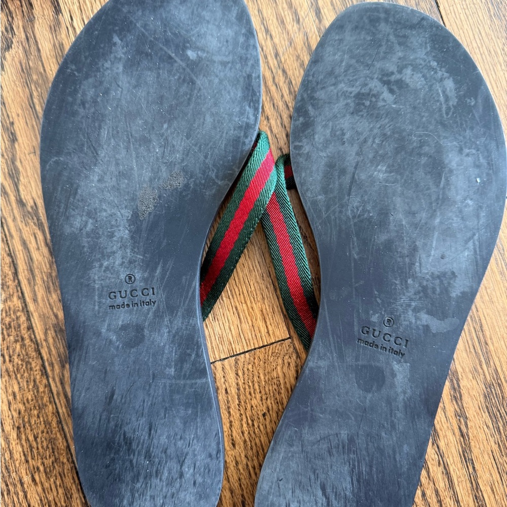Gucci Black Flip-Flops with Red and Green Straps (Authentic) - Picture 2 of 3
